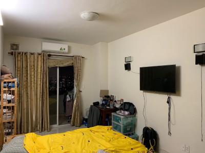 Phòng ngủ Phú Thạnh Apartment, Tân Phú Căn hộ Phú Thạnh Apartment tầng trung, ban công hướng Đông Nam.