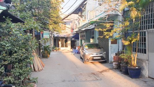 Đường trước nhà của nhà phố Bình Thạnh Bán nhà hẻm ô tô quay đầu, gần vòng xoay Điện Biên Phủ, Quận Bình Thạnh, diện tích 204m2, pháp lý sổ đỏ