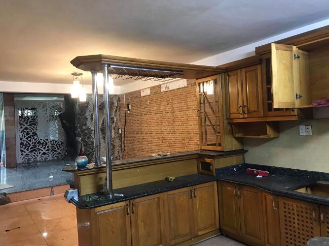 ee0d0f13c9d0378e6ec1 Biệt thự Quận 2 ven sông, thiết kế hiện đại, vị trí đắc địa.