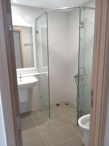 Phòng tắm Safira Khang Điền, Quận 9 Căn hộ Safira Khang Điền tầng trung, cửa chính hướng Đông Nam.
