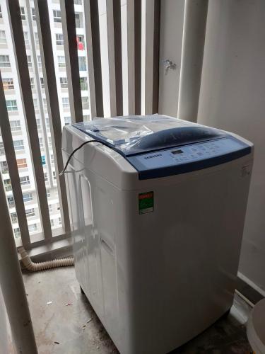 logia Cho thuê căn hộ Saigon South Residence 2 phòng ngủ tầng trung, diện tích 65m2, đầy đủ nội thất