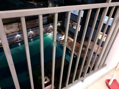 View hồ bơi căn hộ Richstar, Tân Phú Căn hộ RichStar nội thất đầy đủ, view hồ bơi cực đẹp.