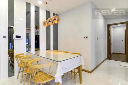 Phòng Ăn Căn hộ Vinhomes Central Park tầng cao, 2PN, đầy đủ nội thất, view hồ bơi