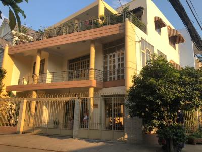 Bán nhà phố đường hẻm Nguyễn Văn Quỳ, phường Phú Thuận, quận 7, diện tích đất 175m2, diện tích sàn 277.91m2