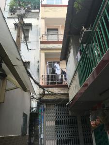 hẻm nhà phố quận 5 Bán nhà hẻm Nguyễn Trãi, Q.5 diện tích 2.55x11.15m, tiện ích đa dạng.