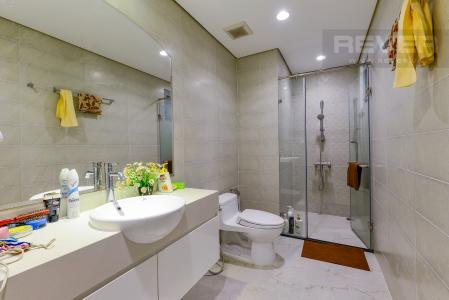 phòng tắm 2 Căn hộ Vinhomes Central Park tầng trung C1 thiết kế đẹp, sang trọng