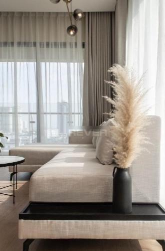 Phòng khách căn hộ Đảo Kim Cương, Quận 2 Căn hộ Đảo Kim Cương đầy đủ tiện nghi, view thành phố tuyệt đẹp.