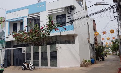 Bán nhà hẻm Trần Văn Đang cách trung tâm 10 phút đi xe, diện tích 212m2