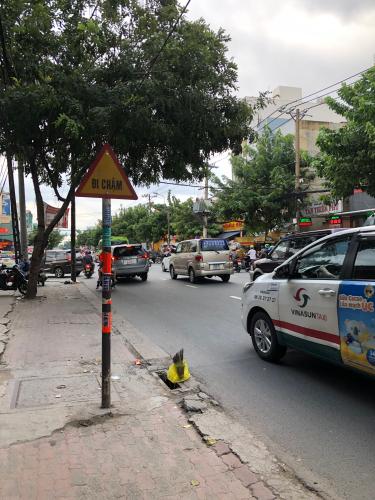 Mặt bằng kinh doanh Bình Thạnh Cho thuê 50m2 mặt bằng kinh doanh quốc lộ 13, Q. Bình Thạnh