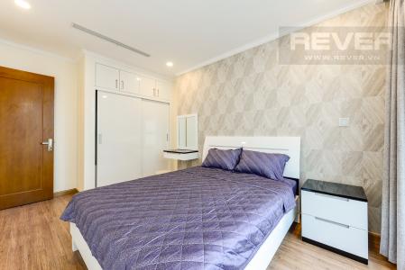 Phòng ngủ 3 Căn hộ Vinhomes Central Park tầng trung, tòa Landmark 6, 4 phòng ngủ, full nội thất
