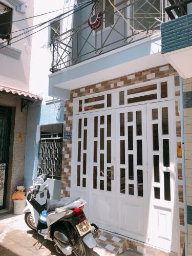 Nhà phố Đoàn Văn Bơ quận 4 Nhà phố hẻm đường Đoàn Văn Bơ sổ đỏ chính chủ, pháp lý rõ ràng