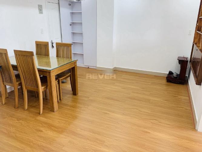 Căn hộ chung cư Miếu Nổi, Bình Thạnh Căn hộ chung cư Miếu Nổi, view sông mát mẻ.