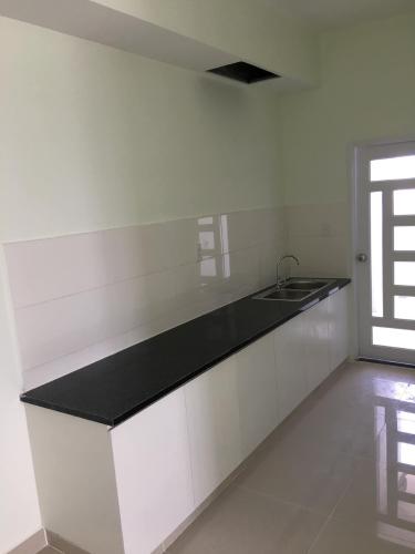 Phòng bếp căn hộ Topaz City Căn hộ Topaz City cửa hướng Đông, view thành phố cực đẹp.