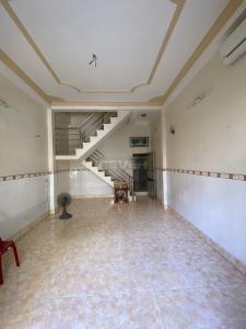 Nhà phố đường Thống Nhất, Gò Vấp Nhà phố hướng Bắc diện tích 100m2 hẻm xe máy, sổ hồng bàn giao ngay.