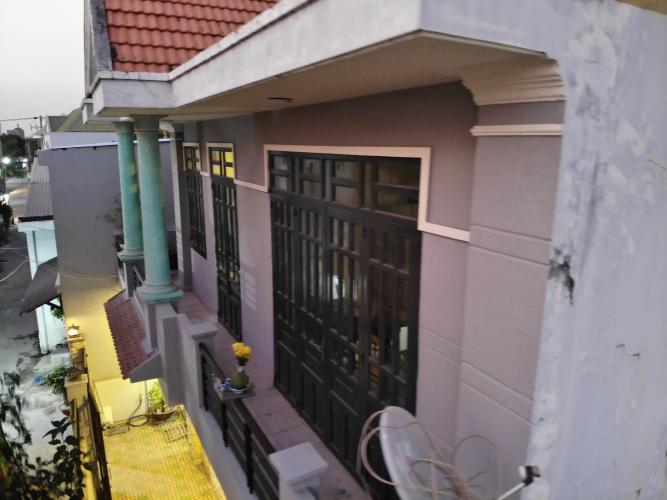 Mặt ngoài nhà phố Quận 9 Bán nhà đường Nguyễn Duy Trinh, Quận 9, thổ cư 85m2, cách chợ Long Trường 700m