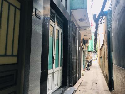 Bán nhà phố hẻm đường Hồ Hảo Hớn, phường Cô Giang, quận 1, diện tích đất 28.5m2, diện tích dử dụng 50m2