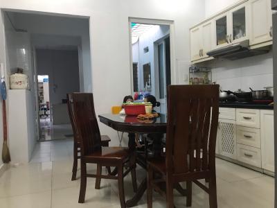 Phòng khách nhà phố đường 43 Bình Trưng Đông Bán nhà phố  09 Đường số 34, 1 trệt 1 tầng ,3PN, 2WC, Bình Trưng Đông - Quận 2, Diện tích  94.7m2.