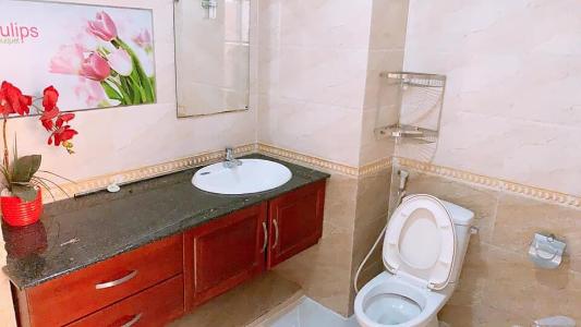 Phòng tắm nhà phố đường Tân Mỹ, Quận 7 Nhà phố Quận 7 hướng Bắc hẻm 3m thông đường Nguyễn Thị Thập, 