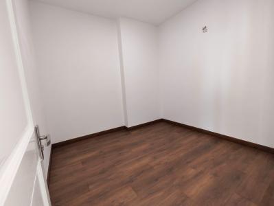 Phòng ngủ căn hộ SAIGON MIA Bán hoặc cho thuê căn hộ Saigon Mia 2PN, diện tích 76m2, nội thất cơ bản, view nội khu và Quận 1