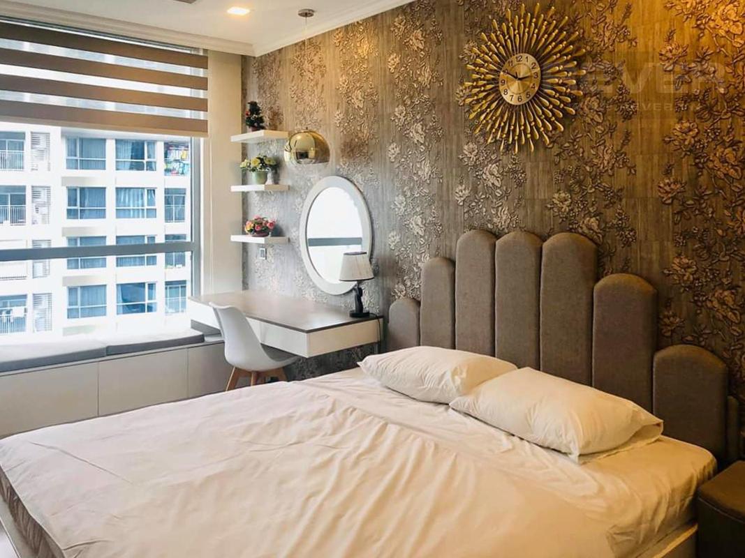 9483e94b86bd60e339ac Cho thuê căn hộ Vinhomes Central Park 4PN, tháp Park 6, diện tích 154m2, đầy đủ nội thất, view sông và công viên