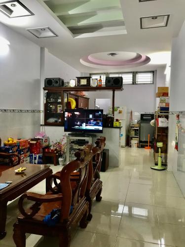 Phòng khách nhà phố Quận 7 Bán nhà 3 tầng phường Phú Mỹ, Quận 7, cách cầu Phú Xuân 500m