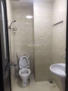 Phòng tắm căn hộ Heaven Riverview, Quận 8 Căn hộ Heaven Riverside hướng Nam view thành phố sầm uất.