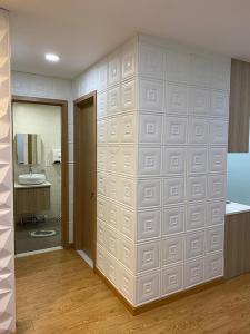 Toilet Căn hộ SUNRISE RIVERSIDE Bán căn hộ Sunrise City tầng trung, diện tích 51.3m2 - 1 phòng ngủ