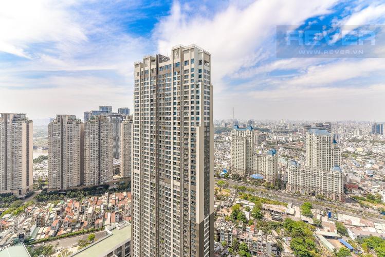 View căn hộ VINHOMES CENTRAL PARK Bán hoặc cho thuê căn hộ Vinhomes Central Park 1PN, tầng cao, đầy đủ nội thất, view nội khu và thành phố