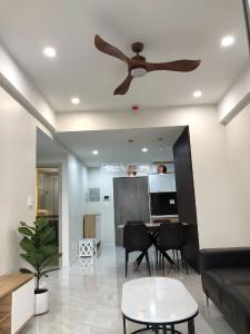 Phòng khách căn hộ Saigon South Residence, Nhà Bè Căn hộ SaiGon South Residence đầy đủ nội thất, view thành phố mát mẻ,