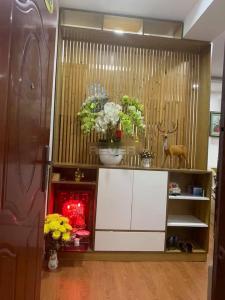 Căn hộ chung cư Nhất Lan, Bình Tân Căn hộ chung cư Nhất Lan hướng Đông Nam, đầy đủ nội thất.