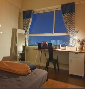 Phòng ngủ căn hộ Richstar, Tân Phú Căn hộ Richstar ban công hướng Đông bàn giao nội thất đầy đủ.