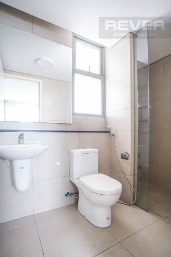 Phòng Tắm 1 Bán căn hộ Riviera Point 2PN, diện tích 105m2, đầy đủ nội thất, hướng Đông Bắc, view sông và hồ bơi
