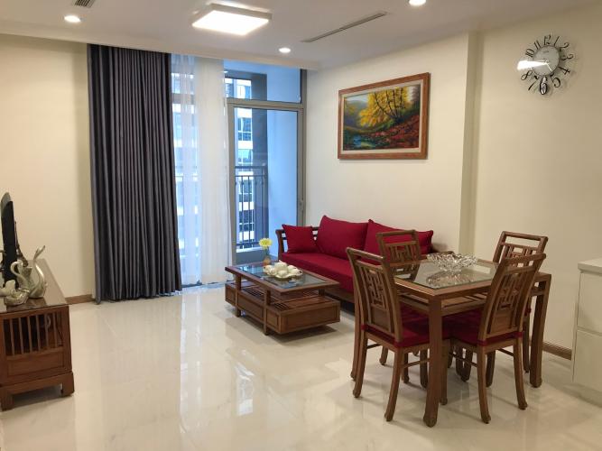 Phòng khách Vinhomes Central Park Căn hộ Vinhomes Central Park ban công hướng Nam, view đón gió.