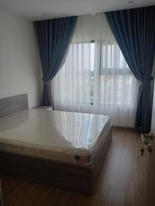 Phòng ngủ Vinhomes Grand Park Quận 9 Căn hộ Vinhomes Grand Park hướng Tây Nam, đón view nội khu.