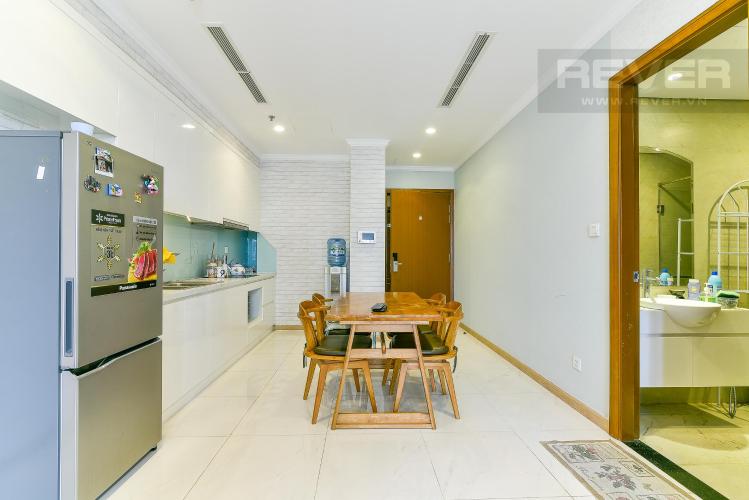 Phòng ăn và bếp căn hộ VINHOMES CENTRAL PARK Bán hoặc cho thuê căn hộ Vinhomes Central Park 1PN, tầng cao, đầy đủ nội thất, view nội khu và thành phố