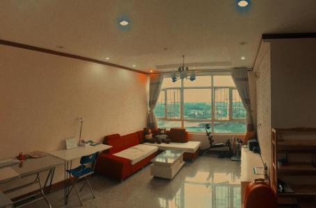 Nội thất Hoàng Anh Gold House Căn hộ Hoàng Anh Gold House tầng trung, ban công hướng Tây Nam.