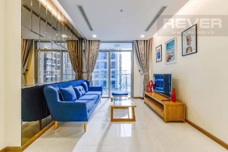 Bán hoặc cho thuê căn hộ Vinhomes Central Park 2PN, tầng 17, đầy đủ nội thất, view hồ bơi