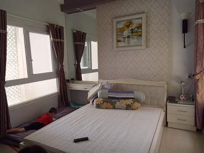 Nhà phố Nhà Bè Bán nhà cách Bệnh viện Nhà Bè hơn 500m, nội thất cơ bản.