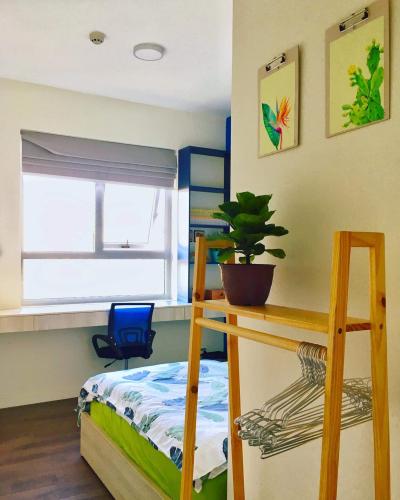 Phòng ngủ căn hộ Lux Garden Bán căn hộ nội thất đầy đủ, tầng cao chung cư Lux Garden