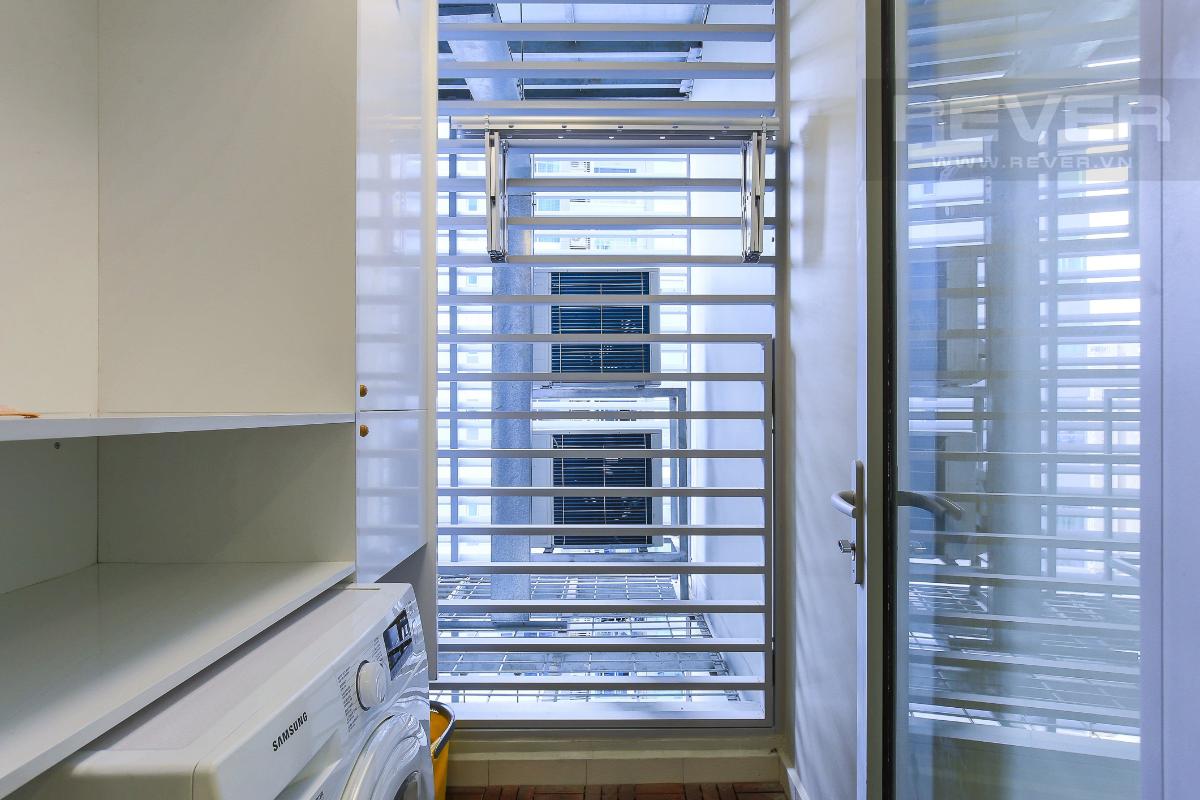 25f1c0543509d3578a18 Cho thuê căn hộ Vinhomes Central Park 2 phòng ngủ, tháp Park 4, đầy đủ nội thất, hướng Tây