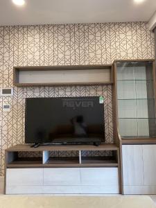 Căn hộ Kingdome 101, Quận 10 Căn hộ tầng cao Kingdom 101, hướng Tây, view nội khu mát mẻ.