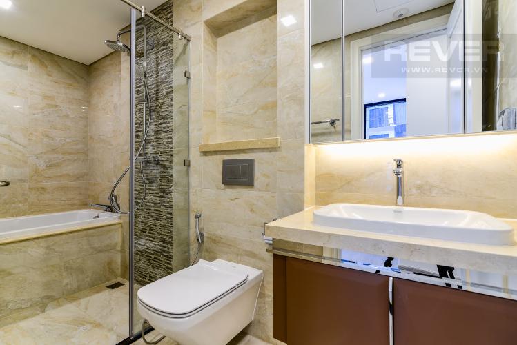 Phòng Tắm 2 Căn hộ Vinhomes Golden River 2 phòng ngủ tầng cao A3 hướng Đông Bắc