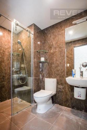 Nhà vệ sinh Saigon South Residence Căn hộ Saigon South Residence tầng trung, đầy đủ nội thất.