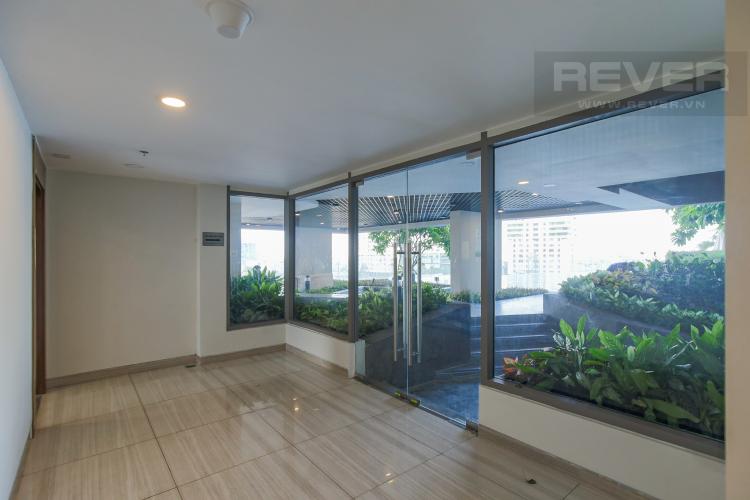 Hành Lang Cho thuê căn hộ Masteri Millennium 3PN, diện tích 107m2, đầy đủ nội thất, view Bitexco