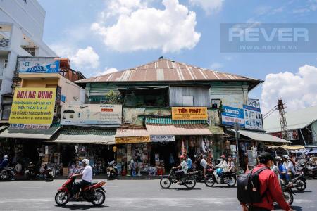Nhà phố 3 mặt tiền đường Hải Thượng Lãn Ông Quận 5