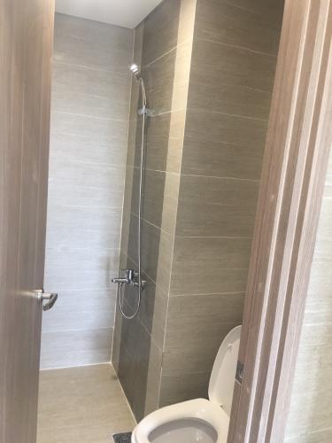 Toilet Vinhomes Grand Park Quận 9 Căn hộ view nội khu Vinhomes Grand Park tầng trung, nội thất cơ bản.