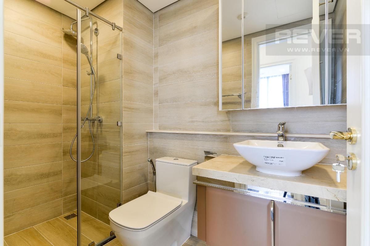 aa6160095b67bd39e476 Office-tel Vinhomes Golden River đầy đủ nội thất diện tích 71.9m²