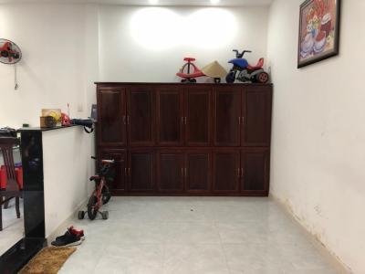 Nhà phố đường Lam Sơn, Tân Bình Nhà phố hướng Đông Nam diện tích 60m2, vị trí thuận tiện kinh doanh.