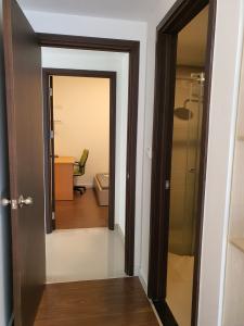 hành lang căn hộ Sunrise Riverside Cho thuê căn hộ Sunrise Riverside, đầy đủ nội thất, ban công hướng Bắc