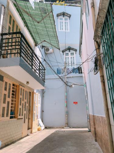 Nhà phố Đoàn Văn Bơ quận 4 Nhà phố hẻm đường Đoàn Văn Bơ sổ đỏ chính chủ, pháp lý rõ ràng